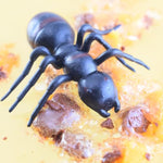 10Pcs Fake Giant Ants Queen Black Ant Realistic Ant Decor Supplies