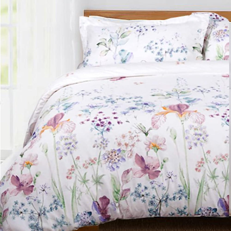 King Duvet Cover Set, White Red Blue Floral & Green Leaf Print Pattern 3 Piece