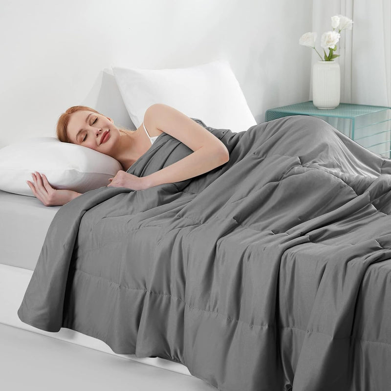 Cooling Comforter Queen Absorbs Body Heat To Keep Cool, Double-Sided Comforter