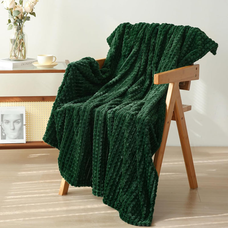 Green Throw Blanket 50"×60" Decorations Fleece Super Soft Plush Fuzzy Cozy Bla
