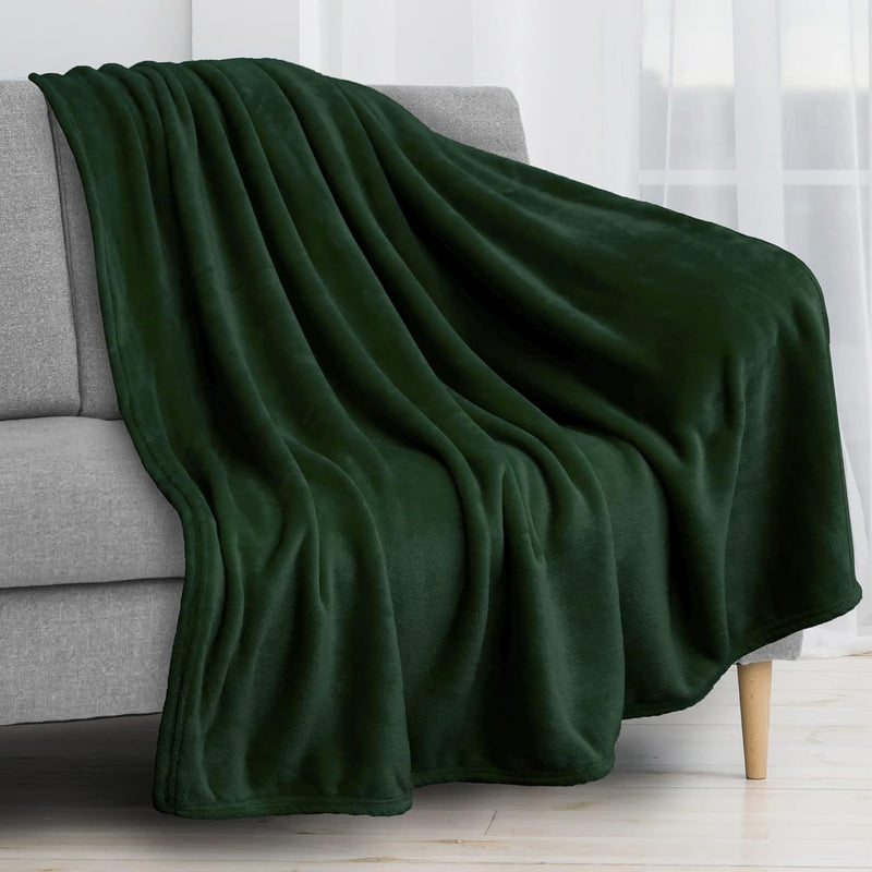 Fleece Blanket Throw | Super Soft, Plush, Luxury Flannel Throw | Lightweight M