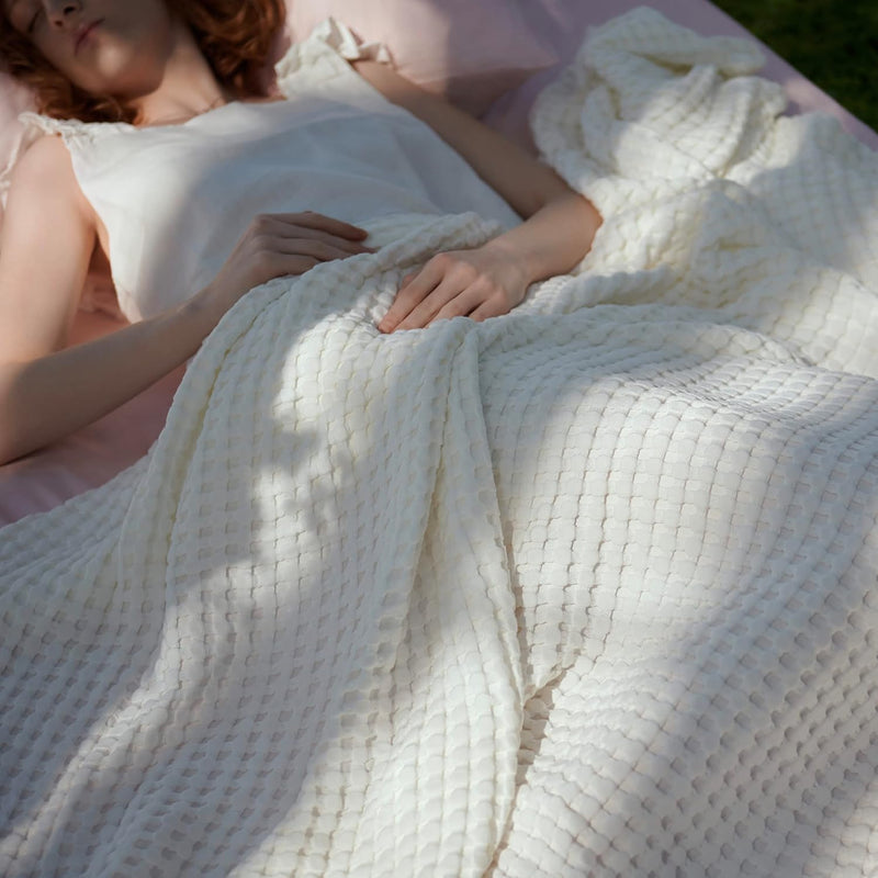 Cooling Cotton Waffle Queen Size Blanket - Lightweight Breathable Blanket Of R