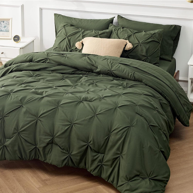 King Size Comforter Set - Bedding Set King 7 Pieces, Pintuck Bed In A Bag Oliv