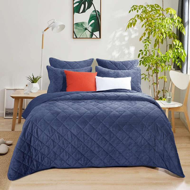 Luxurious Velvet Corduroy Quilt Set King Size, 3Pcs Extreme Soft Geomerty Cove