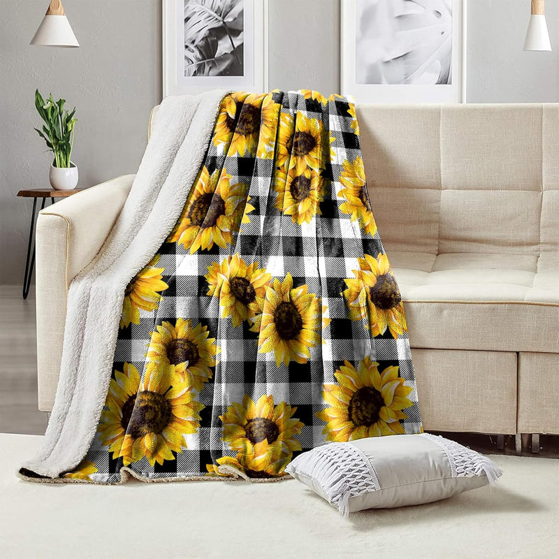 Super Soft Flannel Fleece Throw Blanket, Lightweight Sherpa Blankets Comfortab