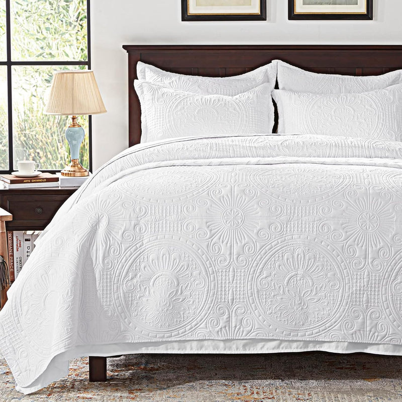 Quilt Queen Size Bedding Set-White Embossed, Bedspreads-Lightweight All Season