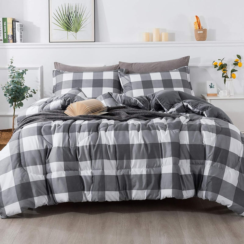 Light Gray Plaid Comforter Full(79X90Inch), 3 Pieces(1 Plaid Comforter And 2 P