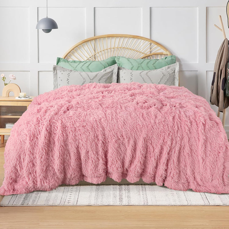 Reversible Soft Fluffy Faux Fur Blanket Queen Size 80X90 Inches, Decorative So
