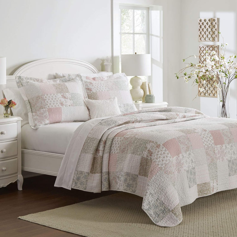 - Queen Quilt Set, Cotton Reversible Bedding With Matching Shams, Home Decor I