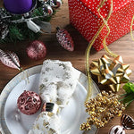Christmas Ball Ornaments Set With Different Contrast Colors