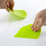 Dogh Scraper Plastic Pastry Cutter For Cake Baking